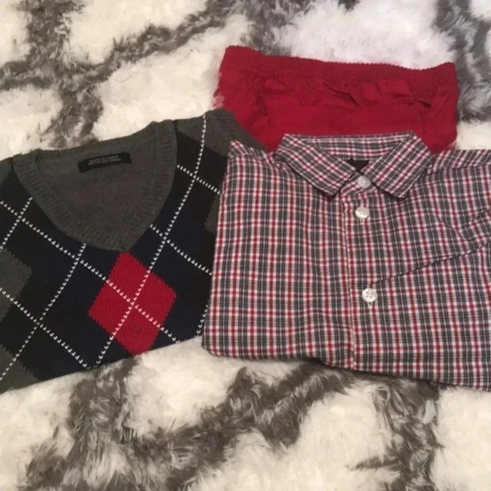 ⭐️ Adorable little boys 3 piece outfit ⭐️​